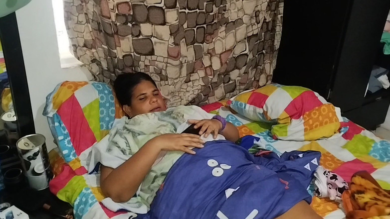 Adribella69: Я занялась сексом с моим бывшим бойфрендом, потому что мой муж-куколд не знает, как трахнуть меня, но мой друг трахает меня вкусно