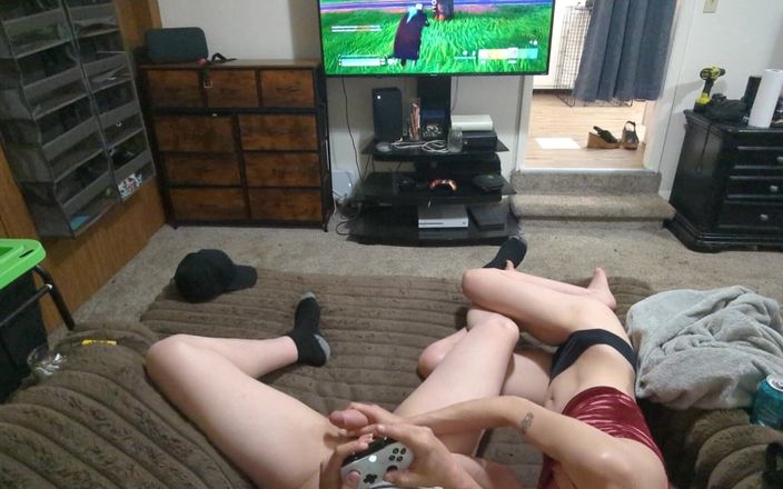 Richelle Rose: Sevimli sarışın Richelle Rose ile fortnite ve sikiş