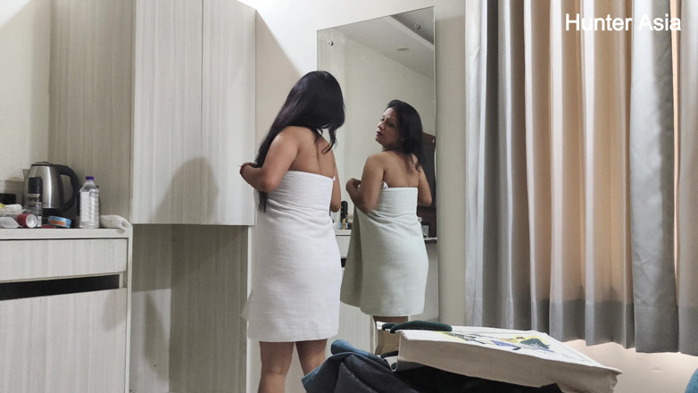 Hunter Asia: She Came Out of the Shower… He Lost Control
