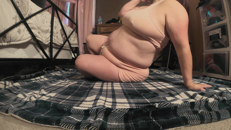 SexyNEBBW: सेक्सी खूबसूरत विशालकाय महिला नग्न व्यायाम