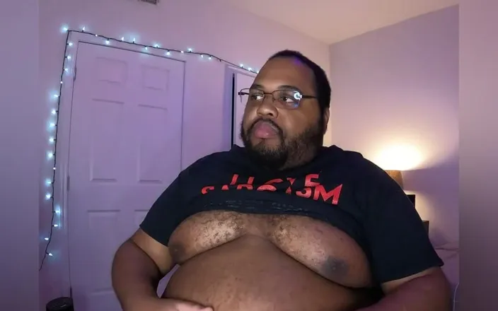 Blkhole420: Late night bloat and inflate before bed.