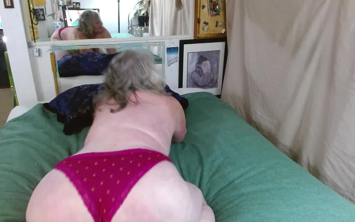 dawnskye1962: 1202 Dawnskye Sends Dd Some Soaked Panties