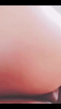 Moroccan Sex Riding on Its Owner's Cock and Dripping on It Like Shaking the Heart