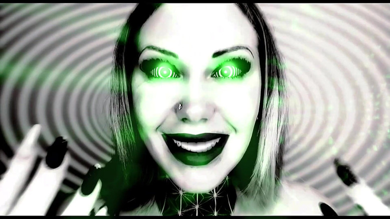 Goddess Misha Goldy: 30 giorni di spirale appiccando, bordando e negando la sfida -...