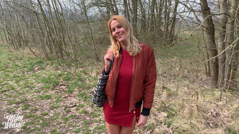 Miley Weasel: Hot German Miley Weasel Risky Sex in Public