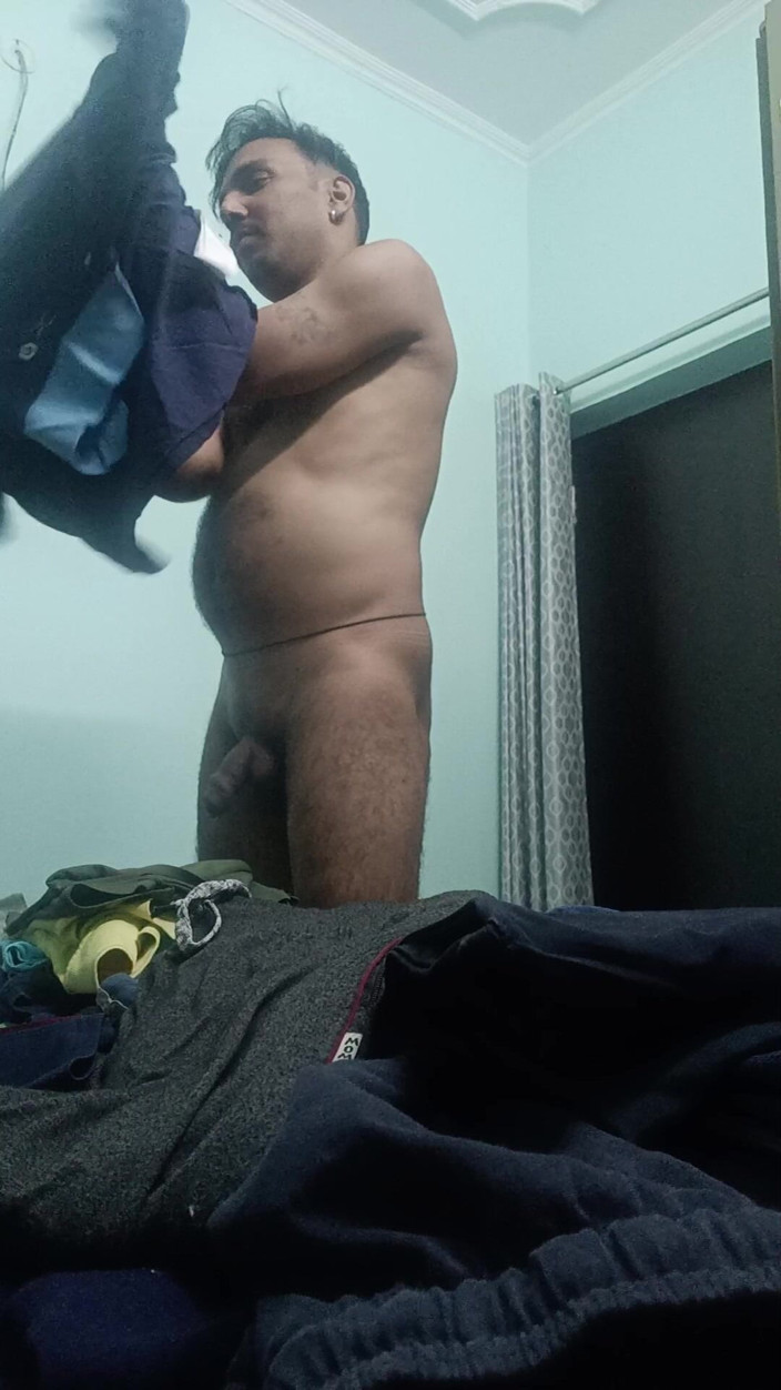 Rajasthani-old-lover: Indický policista je vykouřený a ošukaný sousedem 