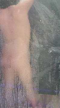 Ich habe einen sexy tanz im badezimmer