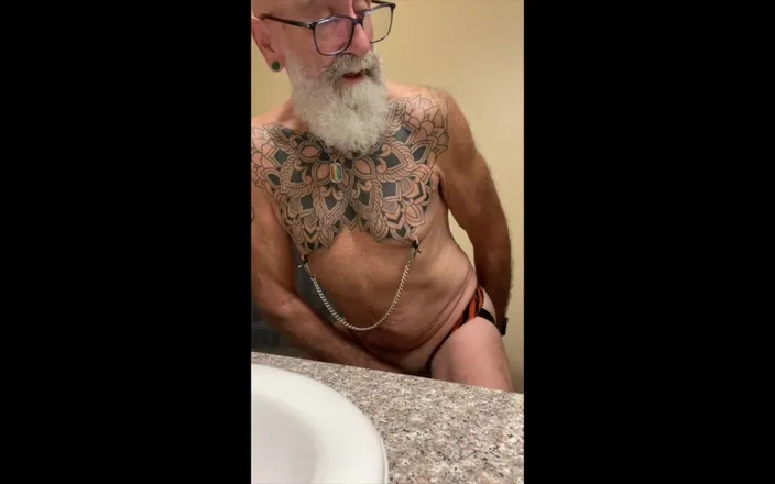 feedmedick: I Am Ready to Squirt