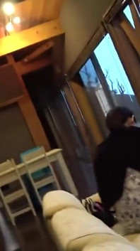 잃어버린 파라다이스에서 유부녀와 함께하는 금기 빌라 탈출 - 3