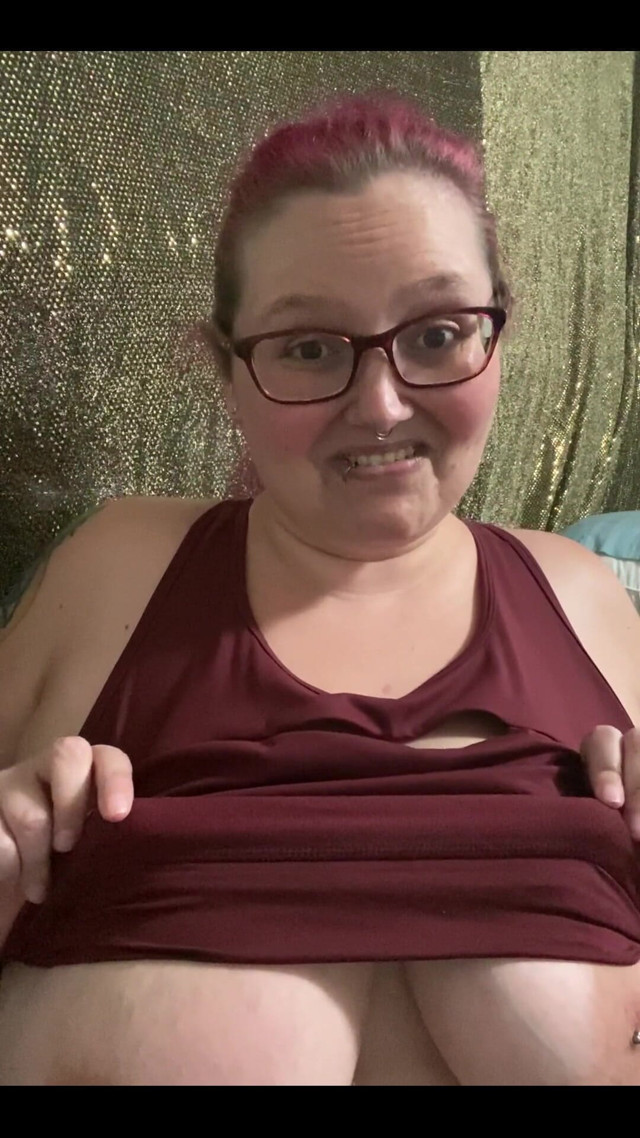 Flexing These K Cups (Sara Star) Flexing These K Cups (Sara Star)
