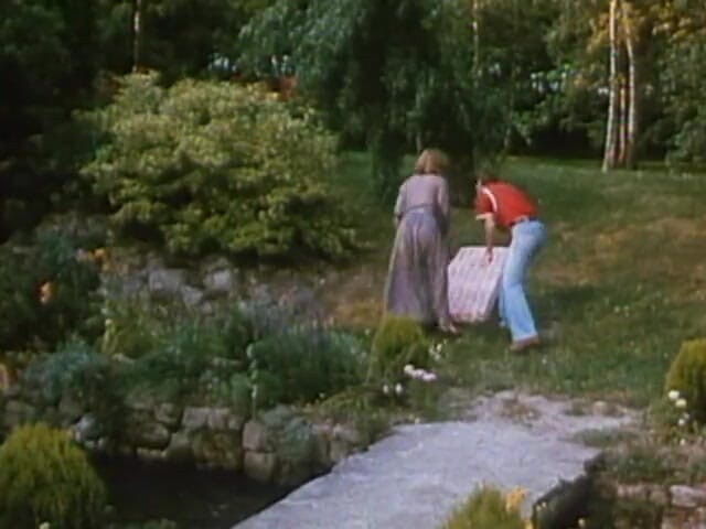 Java Consulting: Annouchka ve France Lomay'ın ateşli 3'lü oral, mastürbasyon ve sahnedeki vajinal...