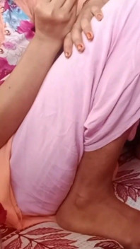 Hintli kız arkadaş ilk kez seks videoları çekiyor. Hintli kız arkadaş sıkı amcık seksi. Köylü kız arkadaş sıkı amcık xxx video.