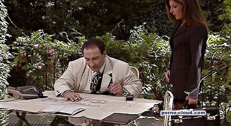 Porno Cloud: Sunny кончаю в рот с моей женой и моим шлюховатым помощником