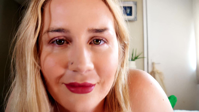 JessieHH: Vaše úplně první šukání ^_^ koz 4K + HD