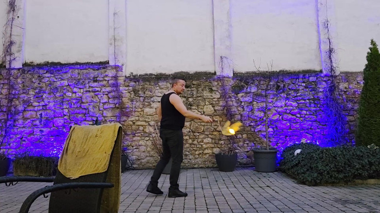 Couple Baphomet: Neues Fireflogger Duo.