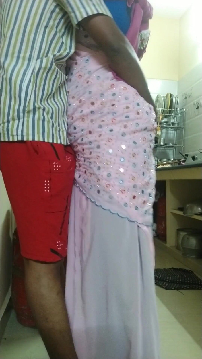Saranya: Watercan chico A la mierda