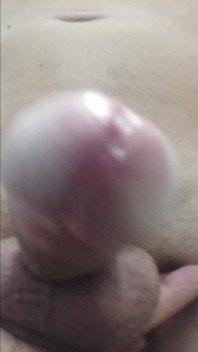 Solo Beautiful Big Dick Masturbation Close, Open Head Leaking!