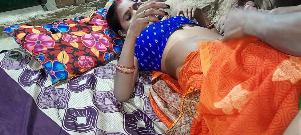 Renudbf: भाभी का रात को सेक्स का मन हो गया बोली की मेरे साथ सेक्स Karo