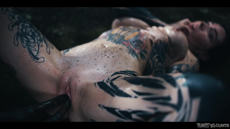 Plants vs Cunts: 呪いの書