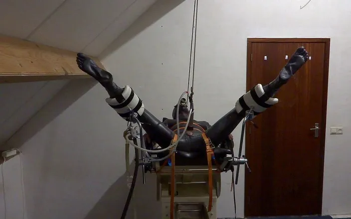 NL Milking: Milking in the gynchair