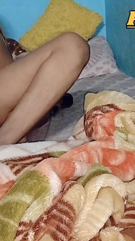 Desi indický sexi bhabhi apne přítel ke land ki jordar sawari karti hai