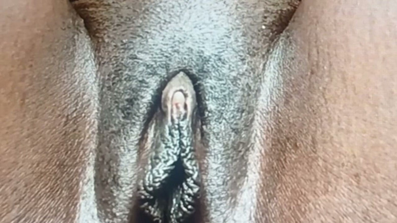BRNDPO: Femme Burundaise: Découverte Du Plaisir Féminin Et Du Clitoris »