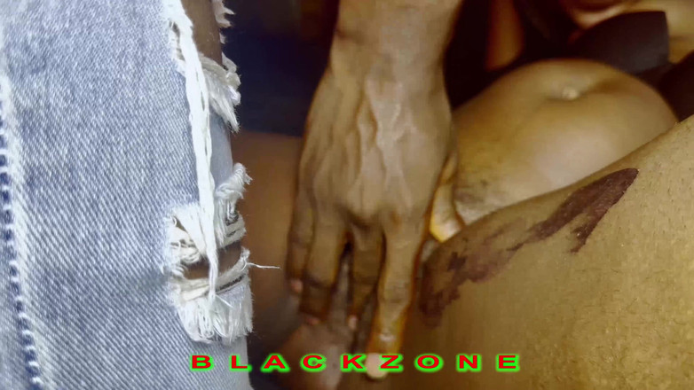 Blackzone Films: Oh lihat aja memek berbulu cewek cantik ini