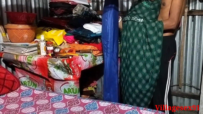 Villagesex91: Colagem menina fode fora de controle orgasiom