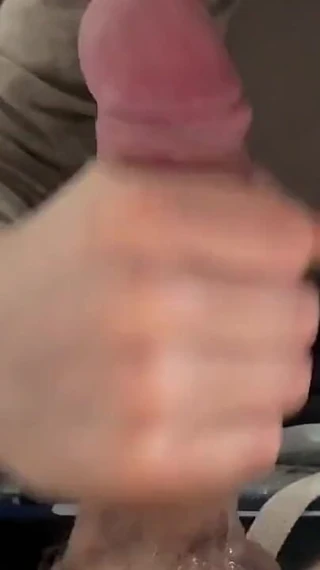 EvaChris: Eva Jerks off Chris
