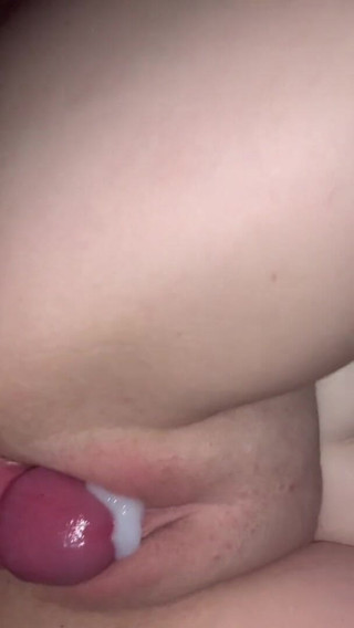 Hornyyounghotcouple: A little bit of cum fun