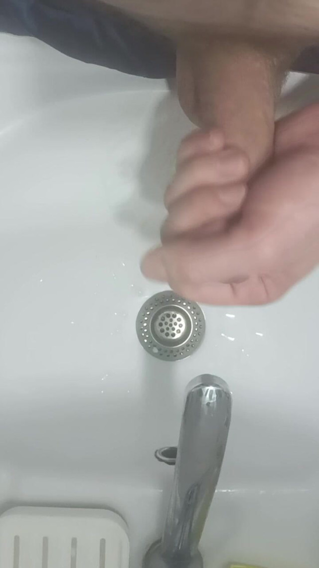 Big Cum in Shorts, Moaning and Bulge Hard (Sex addicting) Big Cum in Shorts, Moaning and Bulge Hard (Sex addicting)