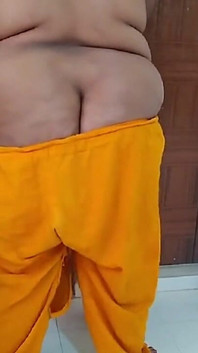 Zdesi Bahu Rani Ko Sasur Ji Ne Tapa Ketuk Chudai Jab Shuva Ki Excersize Kartihu