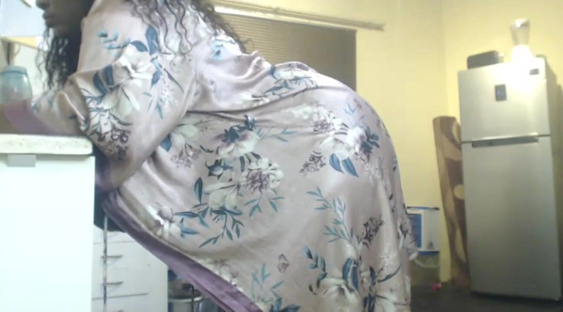 Legendary Booty Overdose: I Need a Fat Cock