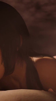 Koharu กําลังสนุกในห้องซาวน่า