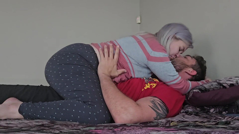 HornyPussy2018: People Having Passionate Sex This Woman Loves Being on Top...