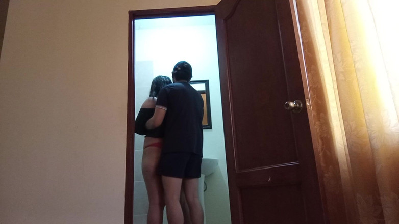 Moo DBOXXX: 田舎から来た18歳の友達と彼氏に会いに行く、全身に私のザーメンの臭いが漂ってる