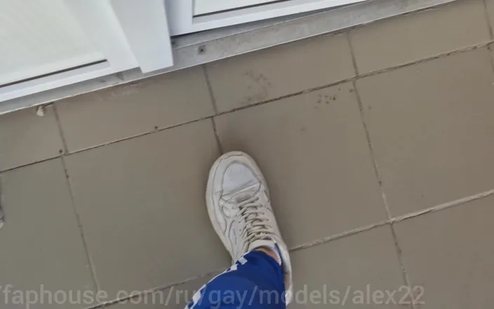 Dinar: Get on Your Knees for Cum! by the Entrance of...