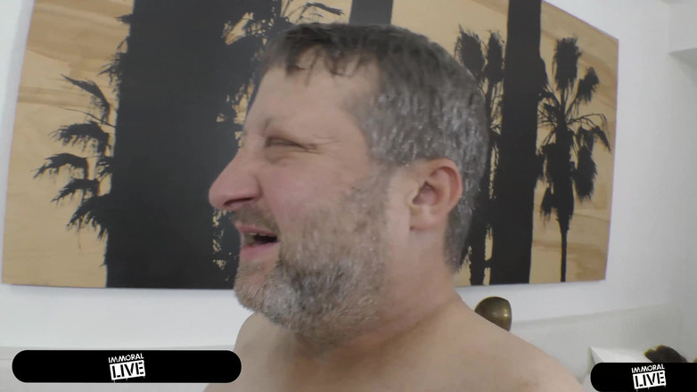 Immoral Live: Sugardaddy dává 38 g přírodní obrovské kozy vysokoškolačce creampie- nemorální live 4K