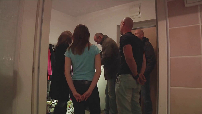 German amateur - 100% German hardcore videos: Two sexy chicks are sharing one hard cock