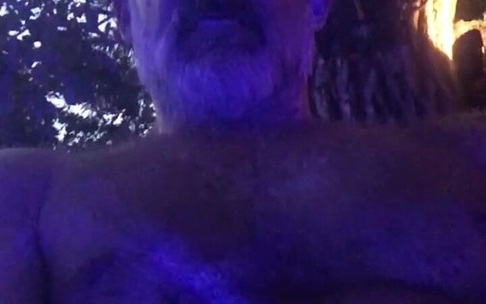 Tantric Fitness: 4. Juli Einweichen und Streicheln! Heute abend mit dem Feuerwerk...