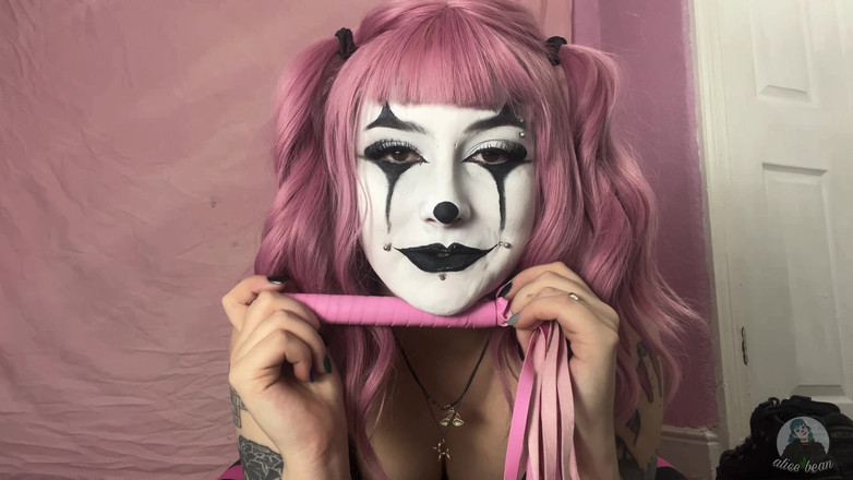 Alice Bean: Cuckles Pet