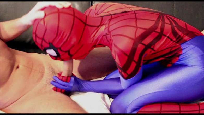Nylon Xtreme: ゼンタイスーパーヒロインスパイダーガールフェラチオ