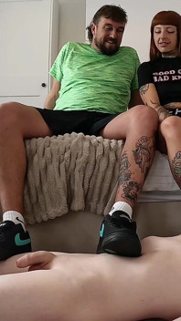 Cuck Foot Worship and Ignore