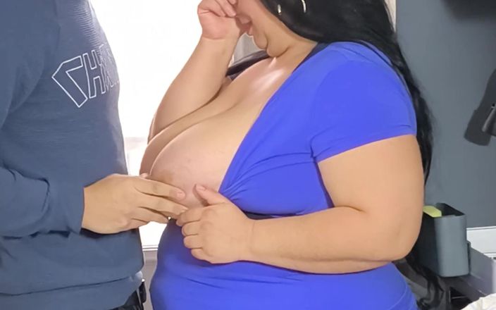 Riderqueen BBW Step Mom Latina Ebony: 부엌에서 따먹히는 섹시한 새엄마