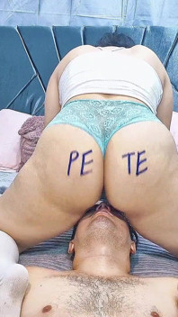 Una mutande ben consumata sul tuo viso