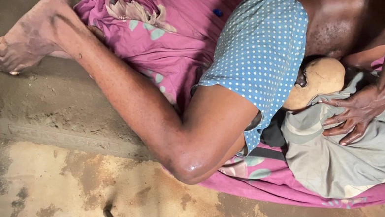 Bangcum8: Voetenseks met mijn slet met grote kont