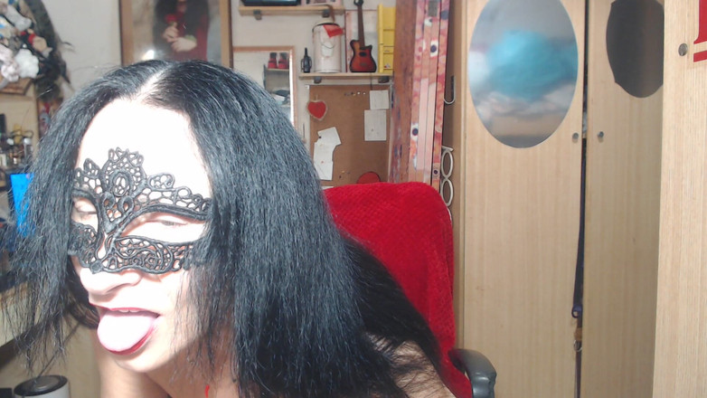 WEBREGINETTA2023: Солоні груди чекають на твою сперму