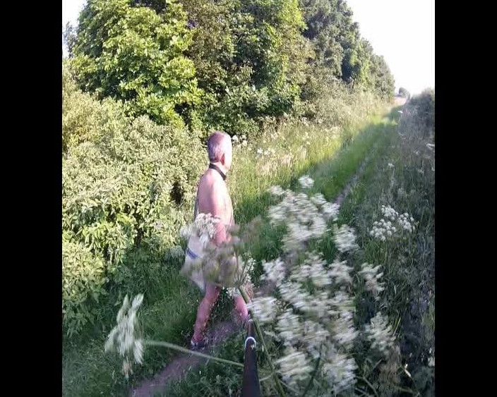 Andy: Sexy Shorts