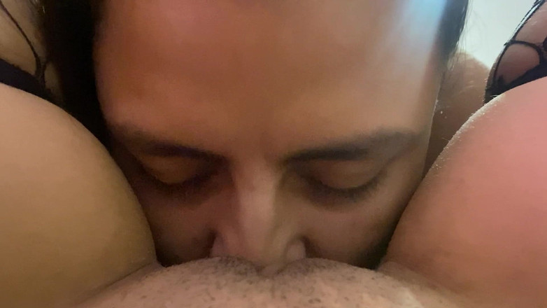 zoemelissa: 시점 음부 음식에 큰 클리토리스