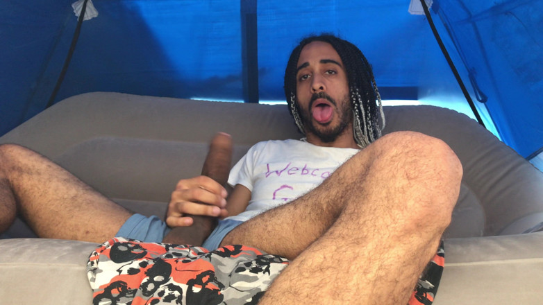 Arthur Eden aka Webcam God: Merokok dan coli di tendaku (4k)